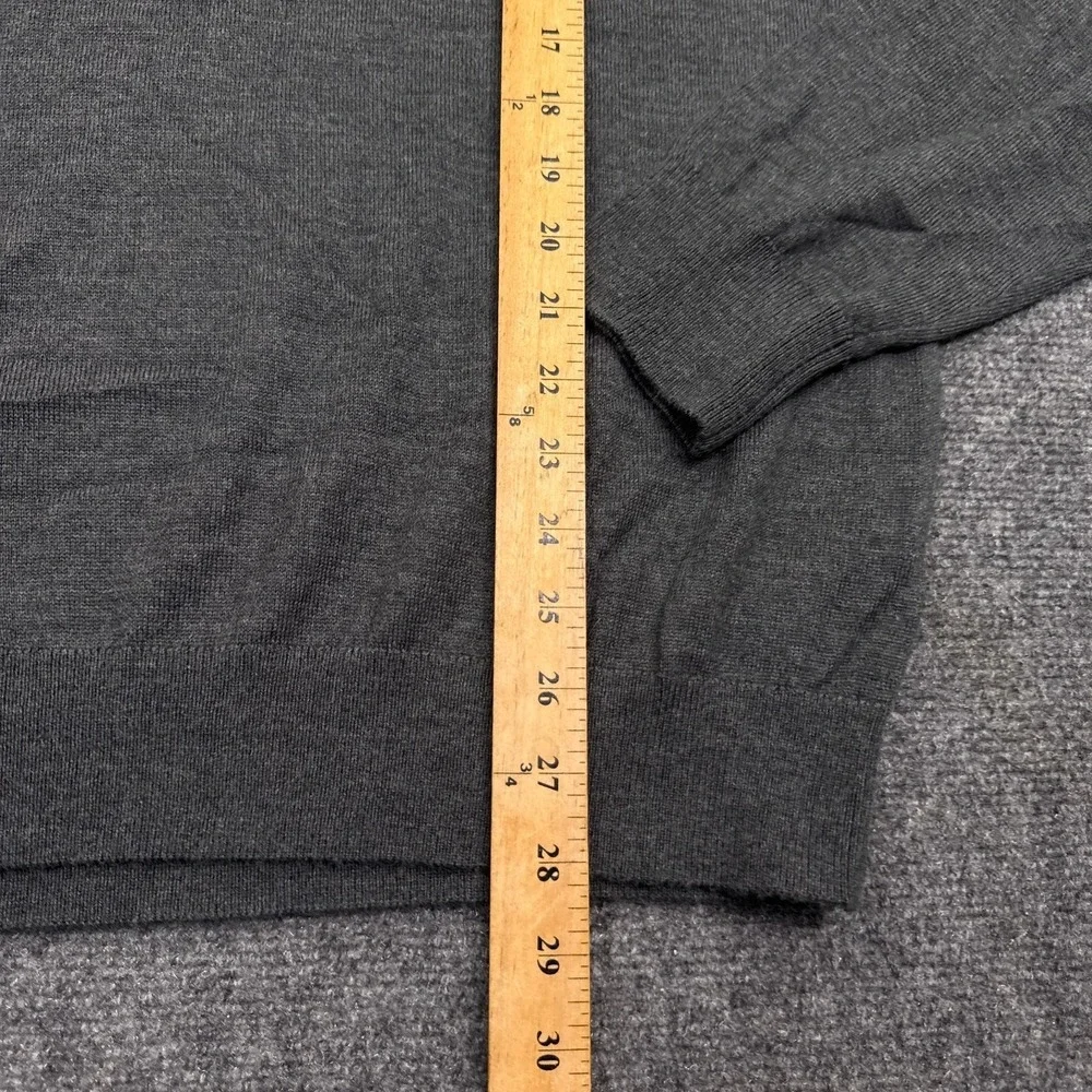 Banana Republic Merino Wool Sweater Mens Size Medium Dark Gray 1/4 Zip Knit